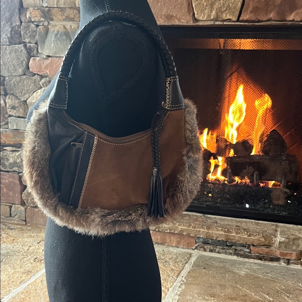 Maxx New York Mini Hobo Bag suede leather and rabbit fur trim - Picture 3 of 4